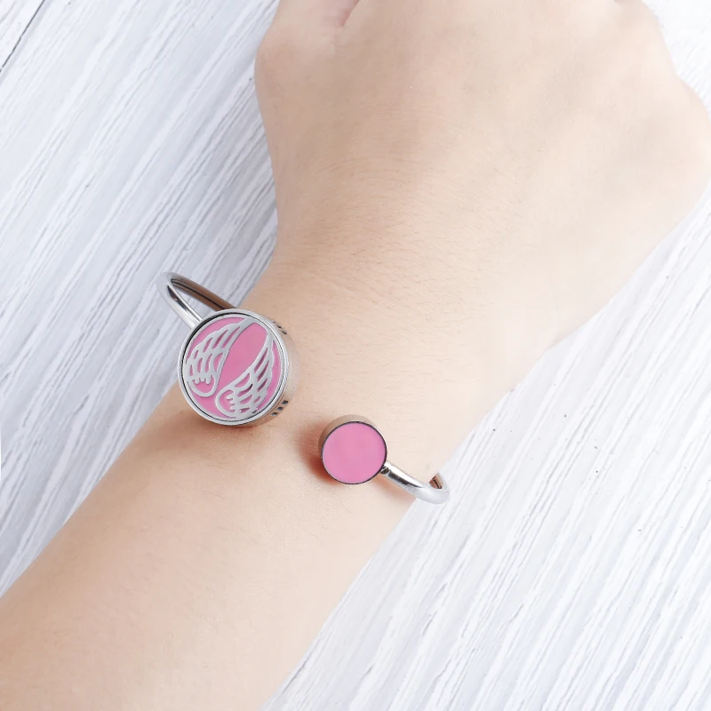 Браслет женский из нержавеющей стали регулируемый с диффузором эфирных масел |