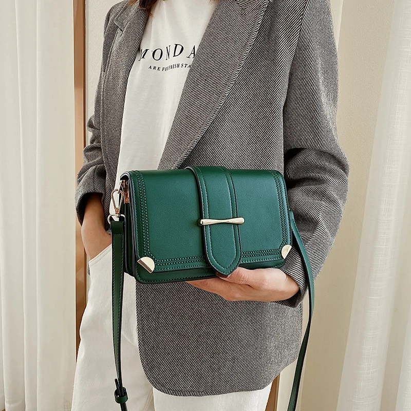 

Маленькая сумка на плечо в стиле ретро для молодых девушек, вечерний клатч с клапаном, Сумочка через плечо для женщин, модный мессенджер