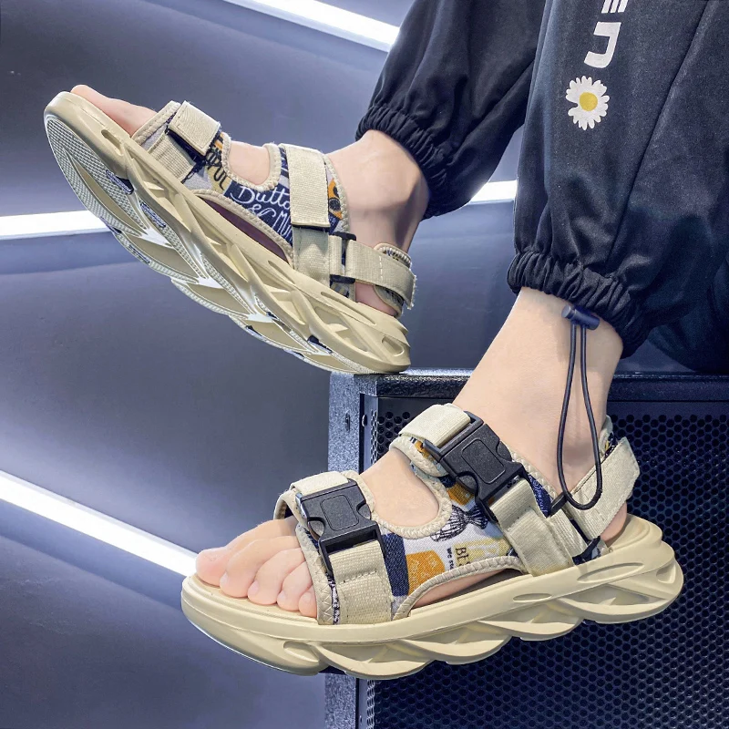

CRLAYDK Buckle Strap Men Sandals Summer Platform Boys Casual Shoes Breathable Fashion Slippers Beach Walking Sport Flat Slides