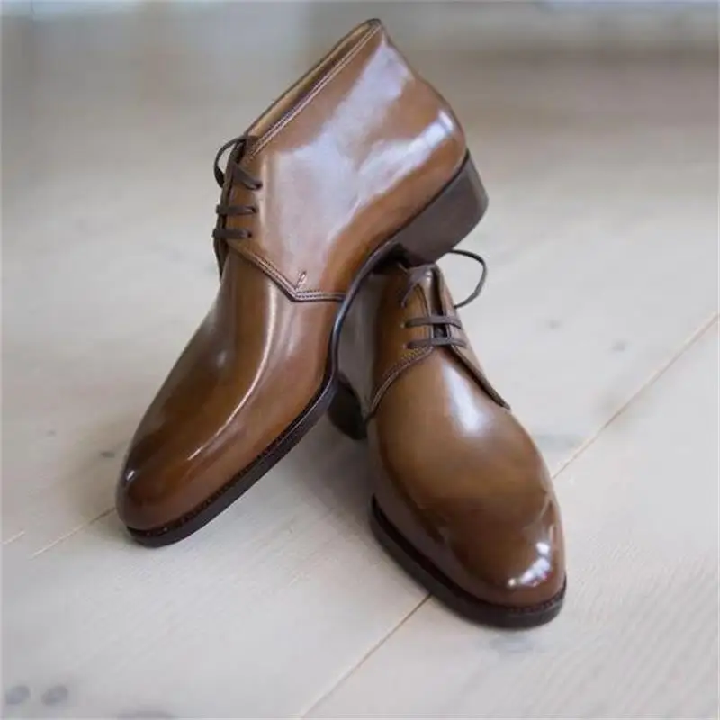 

Новинка 2021, мужская обувь, модная трендовая Удобная коричневая полированная искусственная кожа ручной работы, кружевная Классическая фото...