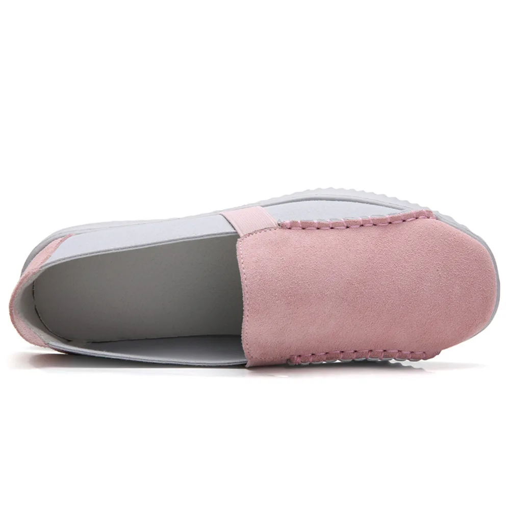 

Fashionable Flat Breathable Soft Bottom Walking Shoes AM01