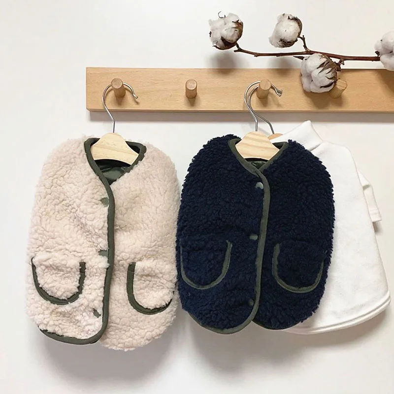 Зимняя одежда для собак вельветовое плюшевое пальто отправляемый шарф