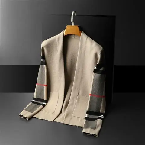 

2021 Spring and Autumn Men 's Classic Plaid Knitted Cardigan Sweater All -Matching Casual plus Size Long Sleeve Coat Top