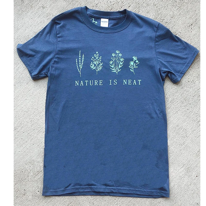 

Nature is Neat Wild Flower Print Ladies Casual Cute Tees Short Sleeve Navy Cotton Tops Loose Round Neck Aesthetic Casual Tshirt