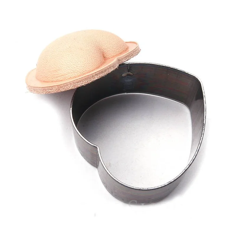 С рисунком сердца и штанцевый нож Сталь правило металлическая высекальная