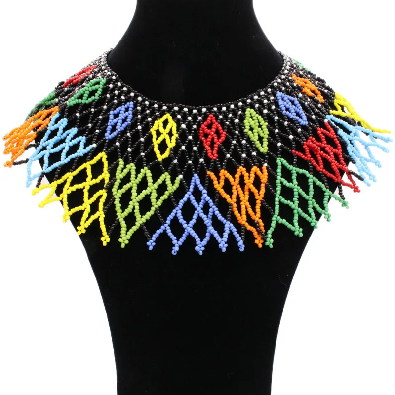 Богемное массивное ожерелье с кулоном из разноцветных бусин колье в стиле бохо