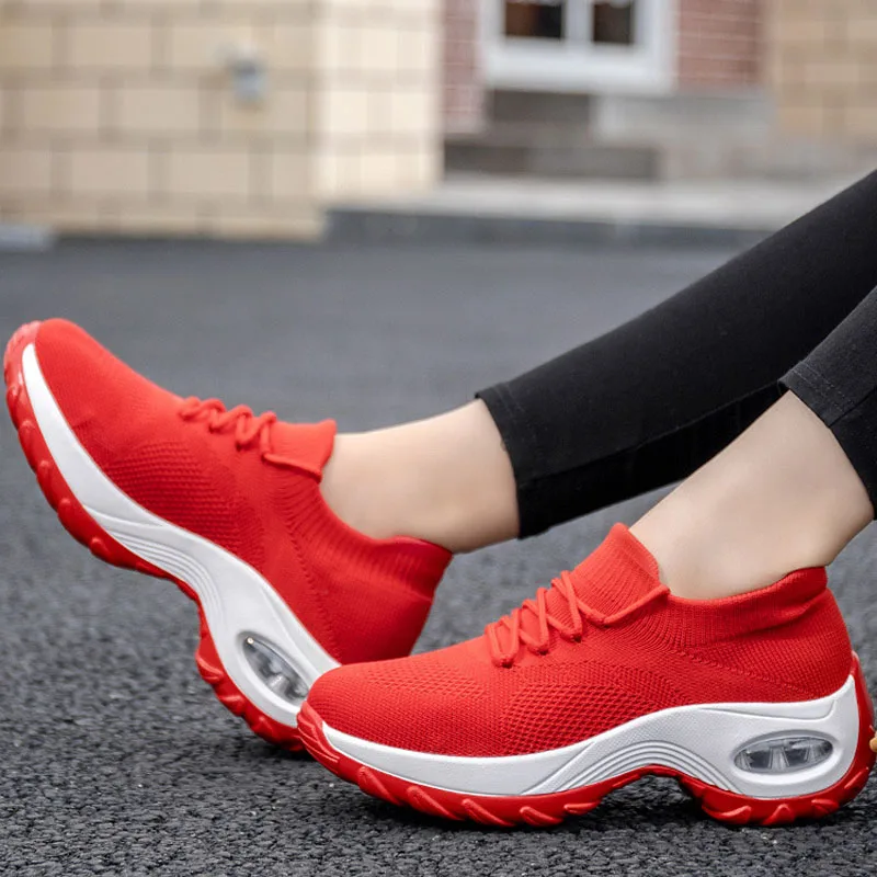 Кроссовки носки женские на шнуровке прогулочная удобная обувь повседневные