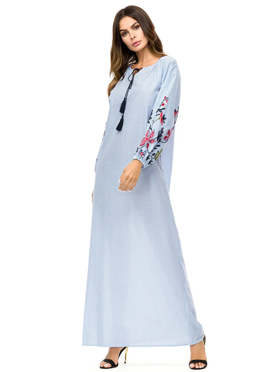 Мусульманское платье в полоску Женская Осенняя новая Корейская версия длинная