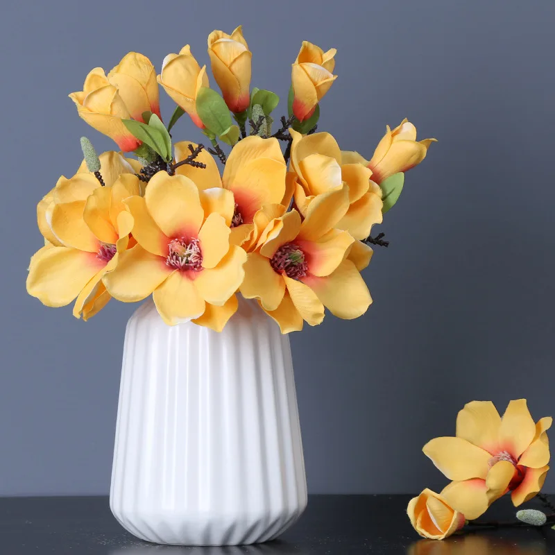 

Magnolia Bouquet Lifelike Fake Flower Party Festival Supplies Retro Oil Painting Sense Home Hotel Wedding Table Decoration