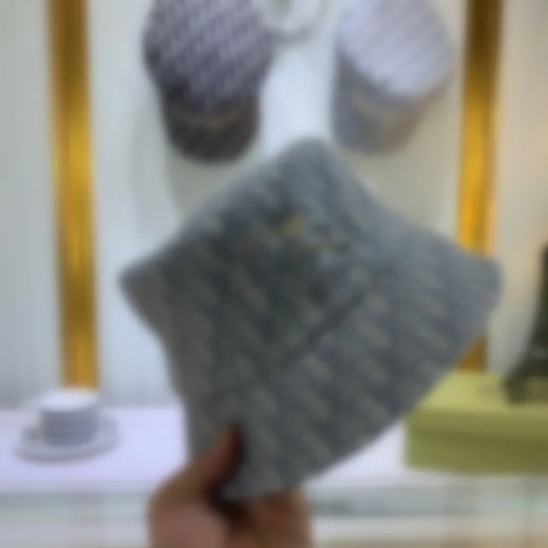 

D House High-quality Big-name Fisherman Hat Old Flower Bottom Tide Autumn Winter Basin Hat Brim Hat Fashion Sunshade Sunscreen