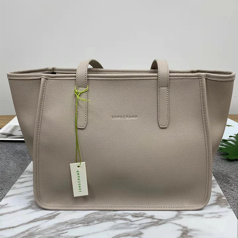 

Designer's latest fashion large-capacity leather travel bag tote bag handbags suitable for men and women