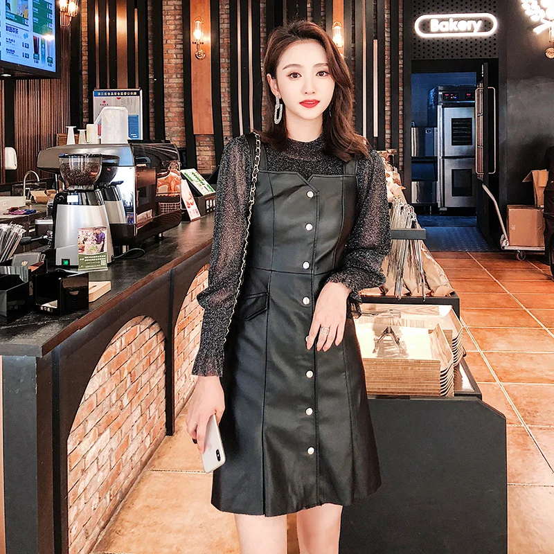 Женское платье с рукавами-фонариками черное 9950 из искусственной кожи 2019 | Женская