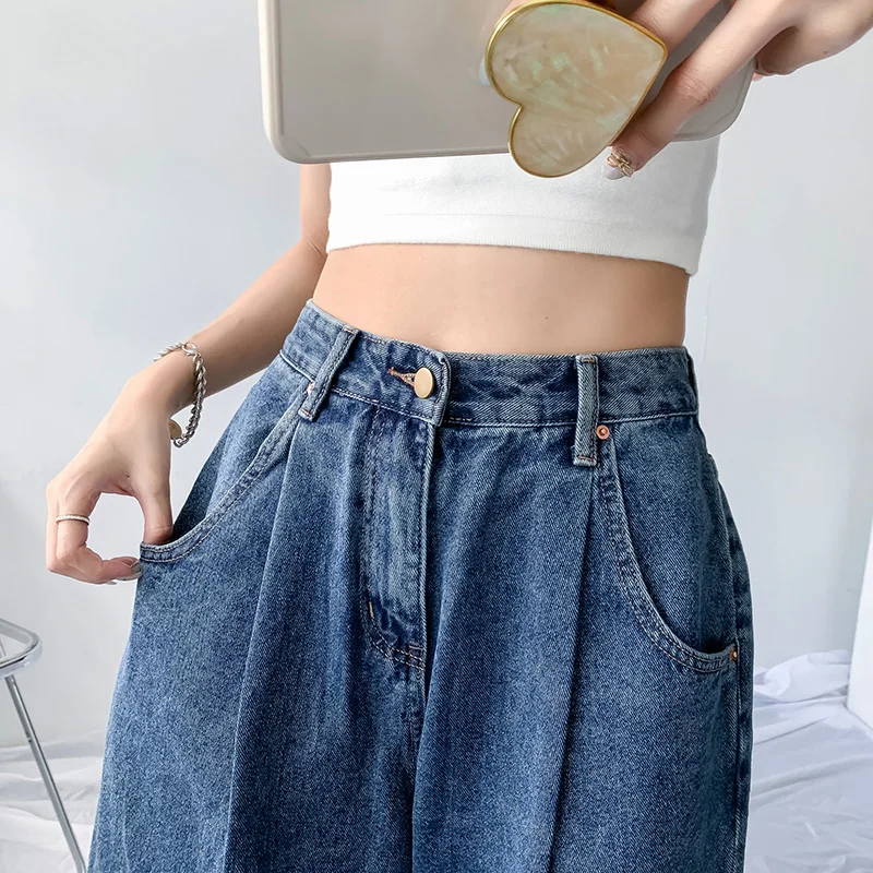 

ZHISILAO New Knee Length Wide Leg Denim Shorts For Women Vintage Boyfriend Streetwear Straight Jeans Shorts Summer 2021 Jeans