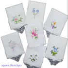 3 шт. роскошные хлопковые женские носовые платки, вышитый кружевной Цветочный носовой платок, цветочный случайный цвет ткани, Женский носовой платок, ткани