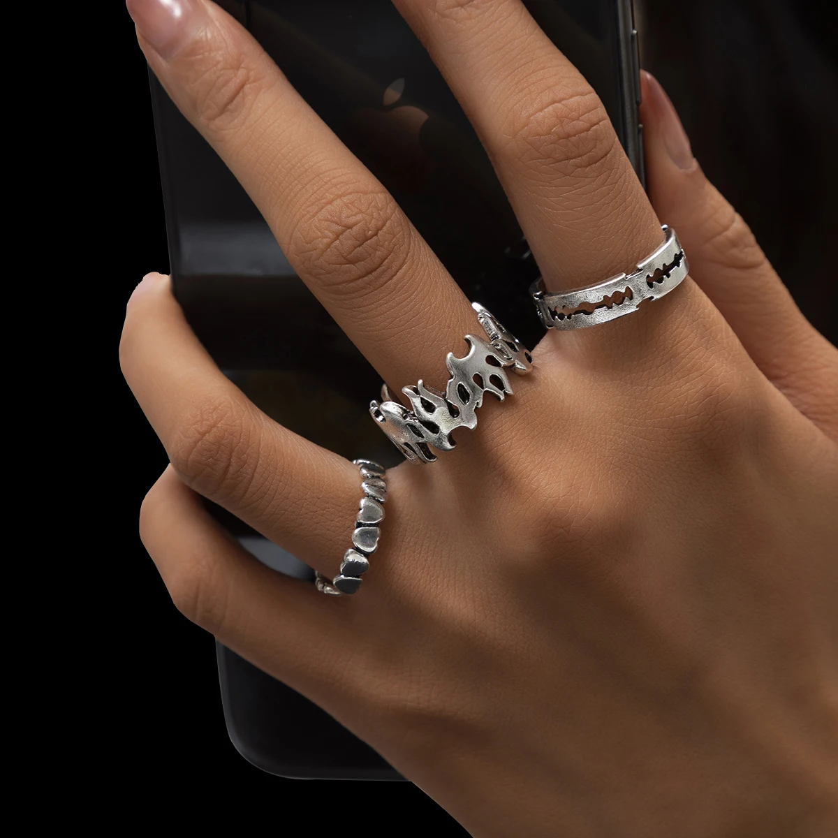 

KunJoe 3pcs/set Punk Vintage Rings for Womens Gothic Steampunk Heart Skull Stackable Finger Rings Girl Fashion Jewelry Gifts