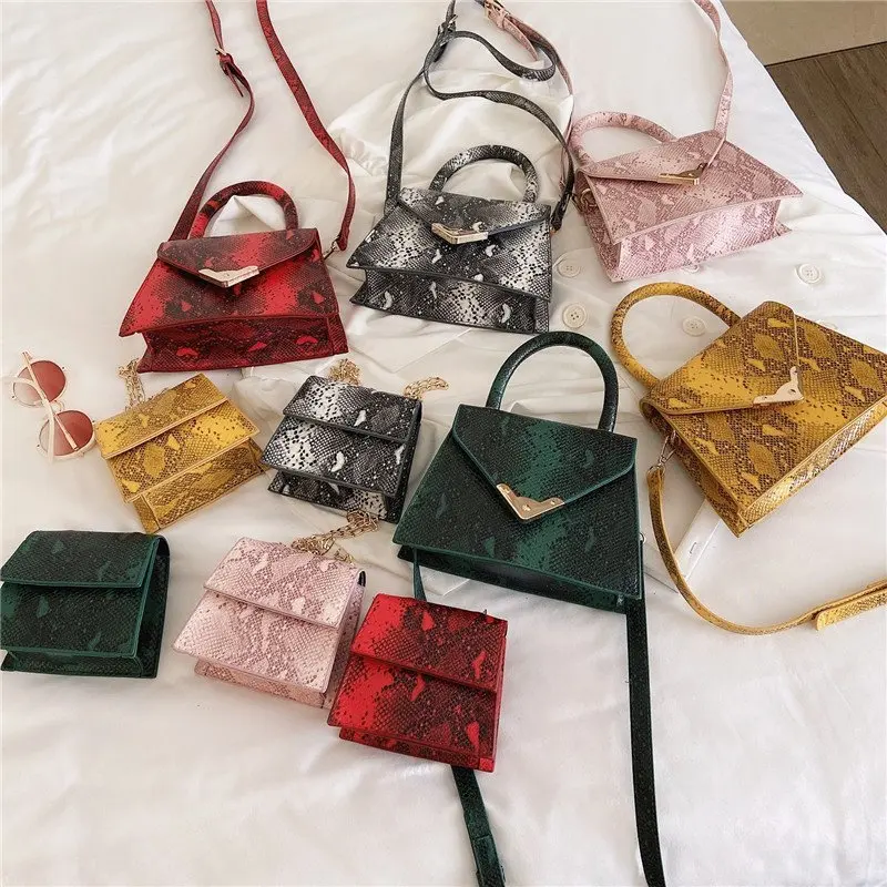 

Retro Crossbody Bags for Women Leather Messenger Bags Handbags Female Serpentine Leather Shoulder Bag Flap for Girls Sac A Main