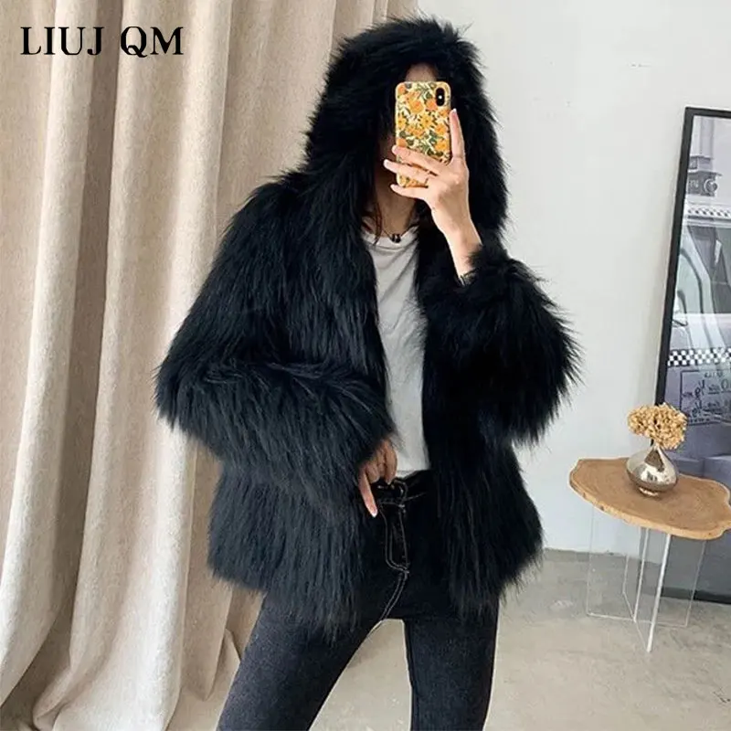 

Пальто из искусственного меха, зимняя короткая Меховая куртка для женщин, 2022, пушистая элегантная зимняя куртка с капюшоном, Европейский стиль, высокое качество, женская элегантная Толстая куртка