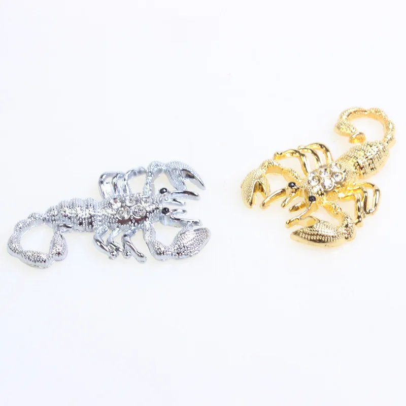 

3D stereo metal modification standard stereo belt drill scorpion king car sticker personalized gold and silver 2 color