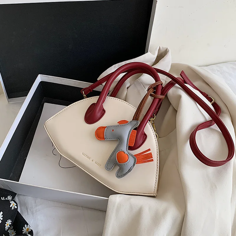 

2021 Women's Bag Summer New Tide Unique Design Hourse Ornaments Small Bag Sweet and Lovely Shoulder Messenger Bag