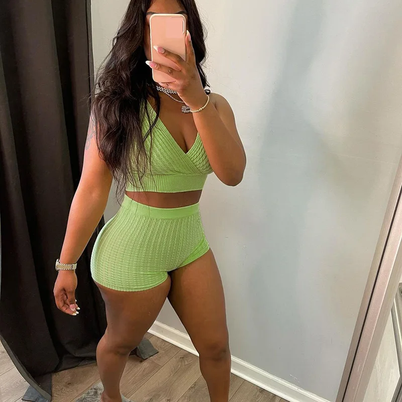 

Casual Hollow Solid Color Sleeveless V-neck Thread Bubble Jacquard Vest Shorts Suit
