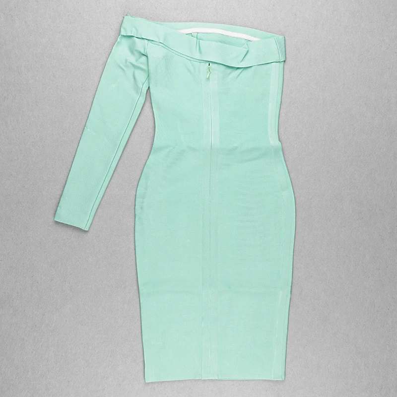 Женское облегающее платье с открытыми плечами однотонное бежевое мятно-зеленого