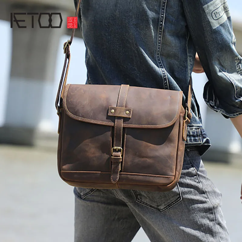 AETOO Handmade leather men's bag, retro top layer leather shoulder bag, business casual messenger bag