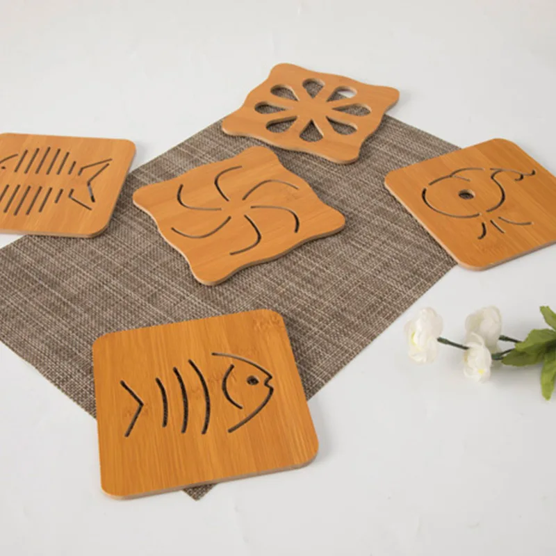 Деревянная прихватка для кухни квадратная с изображением животных мультяшная