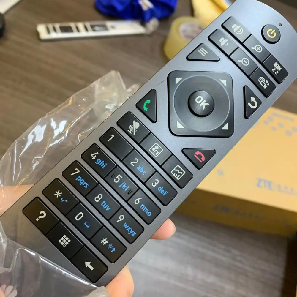 Пульт дистанционного управления для видеоконференций серии Polycom Group310 500 550 700 |