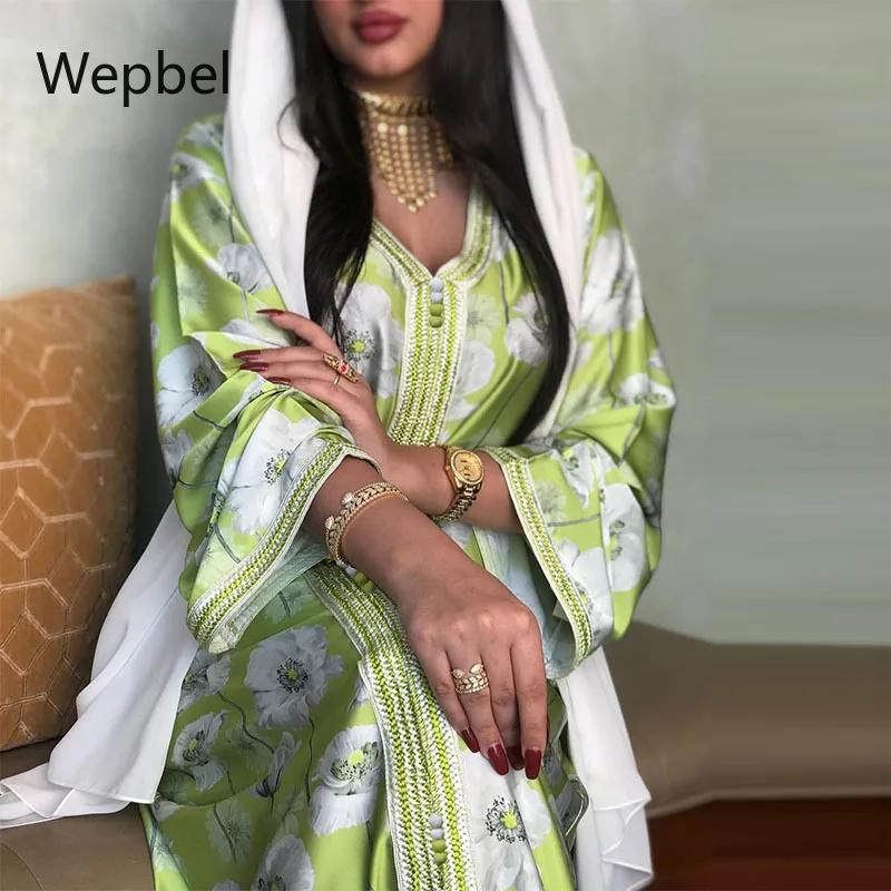 

Женское платье с цветочным принтом, длинным рукавом и V-образным вырезом