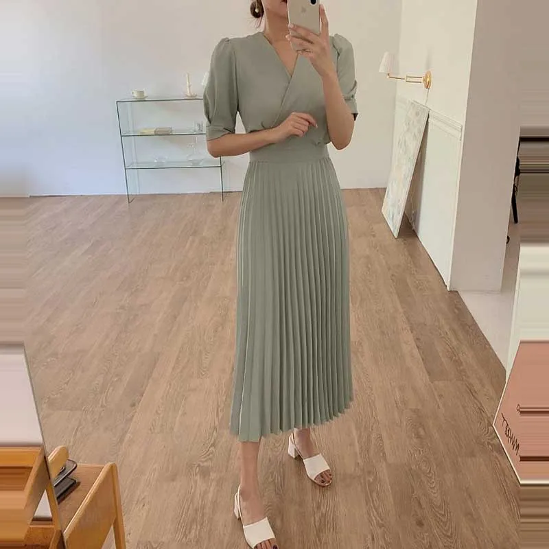 Vestido de verano plisado de una pieza, Coreano elegante, ajustado, cuello en V, vintage, francés, para oficina, novedad de 2021