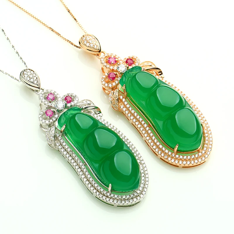 Подвеска из натурального нефрита серебро 925 пробы инкрустированная зеленым