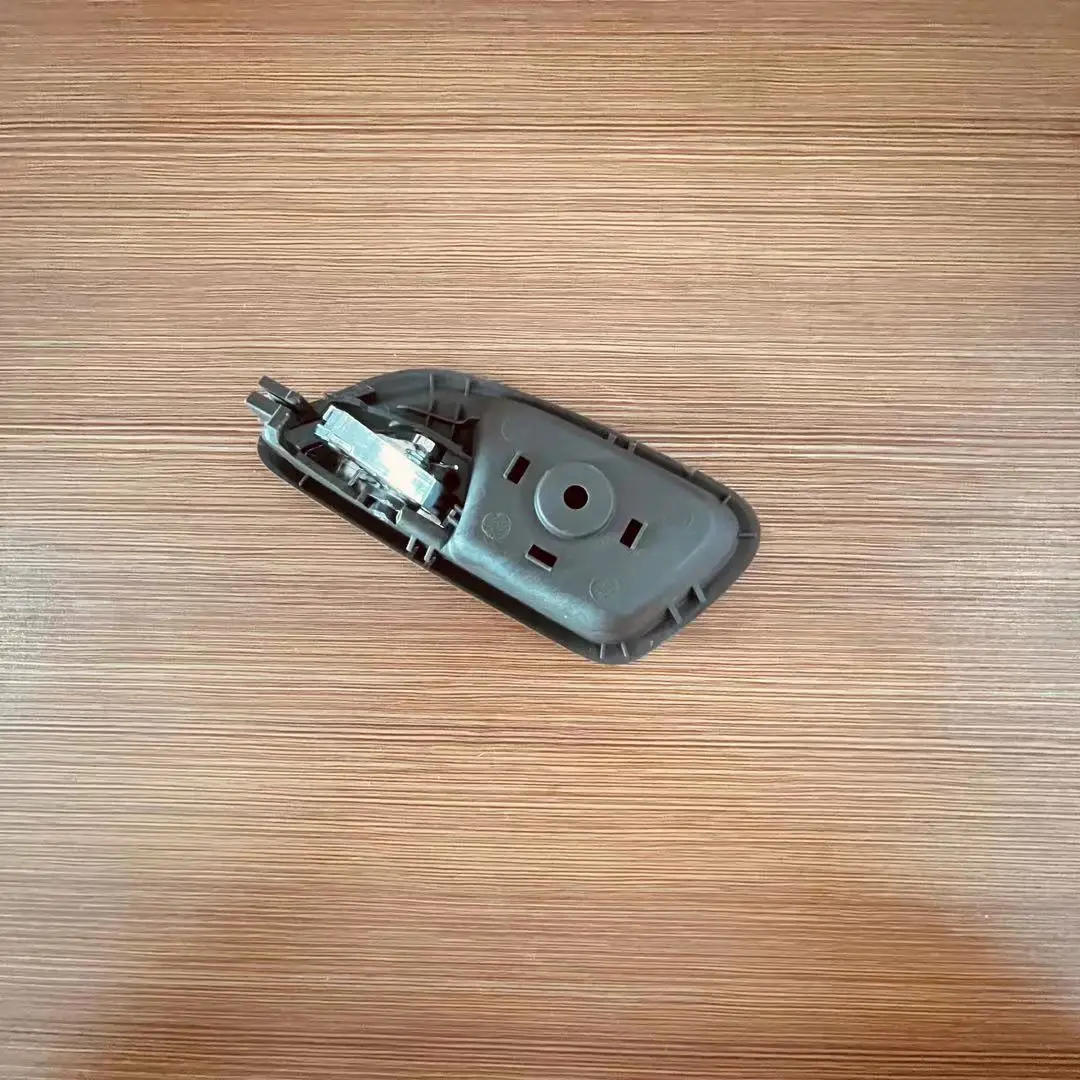 Внутренняя ручка для передней и задней двери хромированная внутренняя Chevrolet Cruze