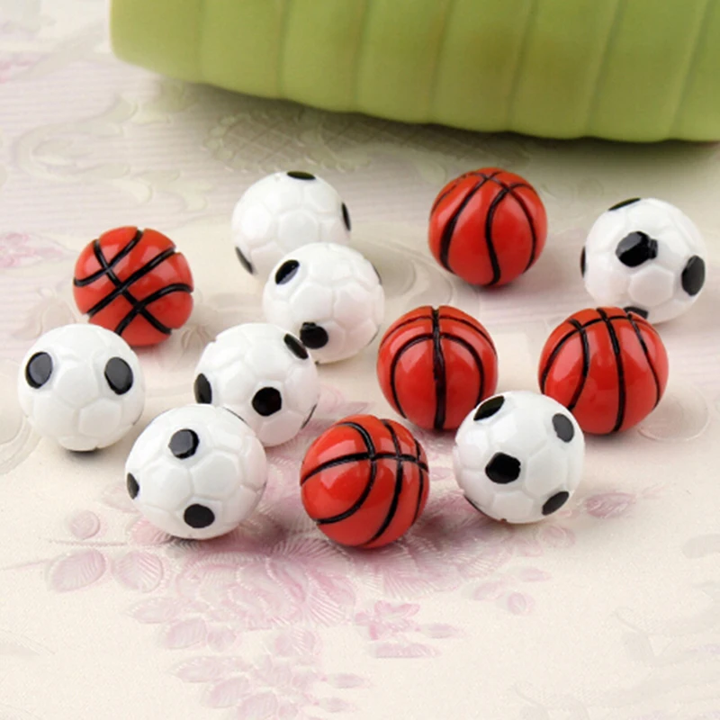 

10PCS 1:12 Dollhouse Miniature Sports Balls Soccer Football And Basketball Decor Dolls Accessories 1:12 Toys
