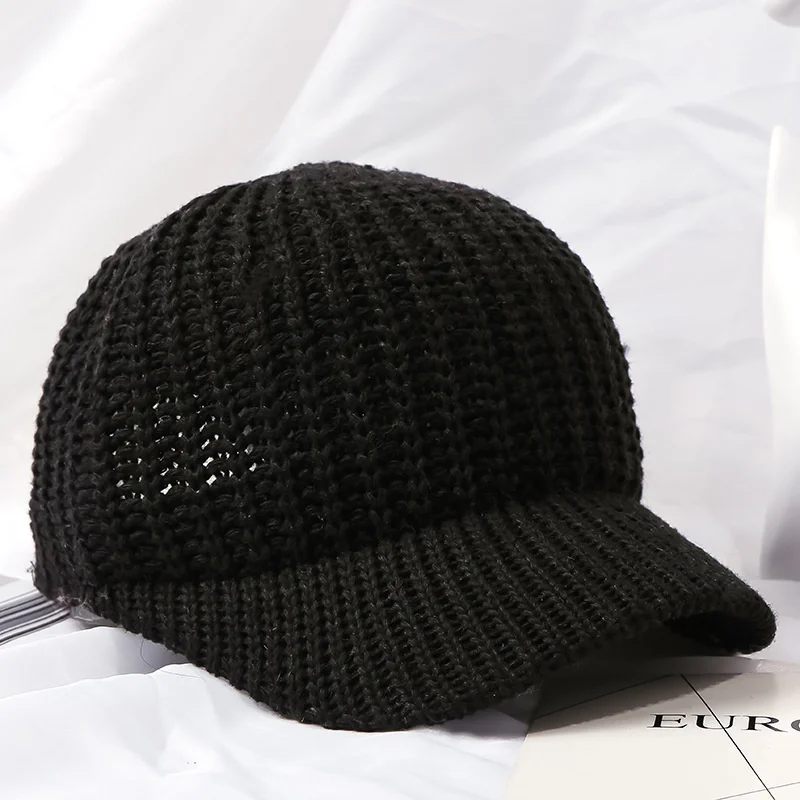 

Autumn and Winter Short Peack Knitted Baseball Hats Man Woman Outdoors Warm Snapback Cap