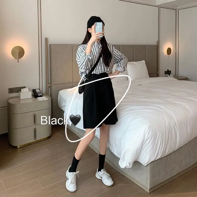 Женские плиссированные брюки до колена однотонные с высокой талией и карманами