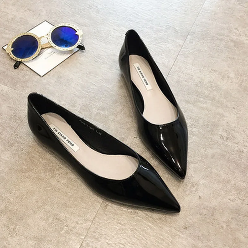 

2022 new Flat Heel Shoes Women Pointed Toe Patent Leather Lady Fashion Flats Candy Color Flat Sole plue Size 31-46