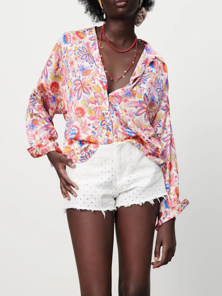 summer new women's sweet and wild youth temperament holiday style retro floral print satin shirt top