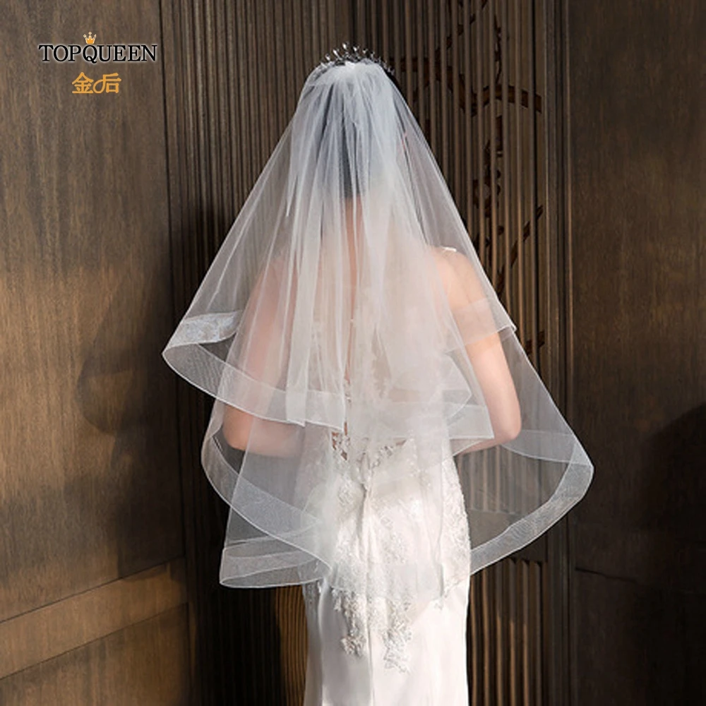 Фото TOPQUEEN V69 2 слоя свадебная вуаль фата с открытыми пальцами расческой белая