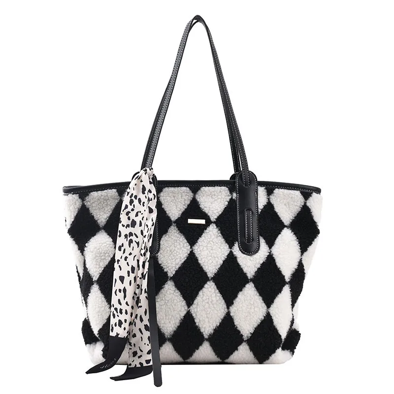 

Women's Large-capacity Plush Tote Bag 2021 New Korean Fashion Contrast Color Plaid Simple Western Style Single Shoulder Bag