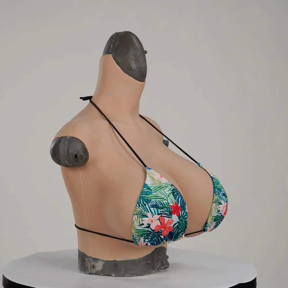 Алура Дженсонның қатысуымен порно видеолар