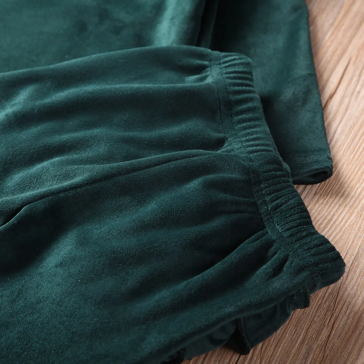 Спортивный костюм для девочек 2-6 лет однотонный топ с капюшоном и длинными