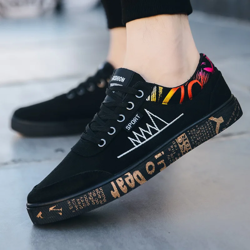 

2020 spring new autumn men's shoes men's fashion sneakers comfortable breathable canvas shoes men's casual lace-up sneakers