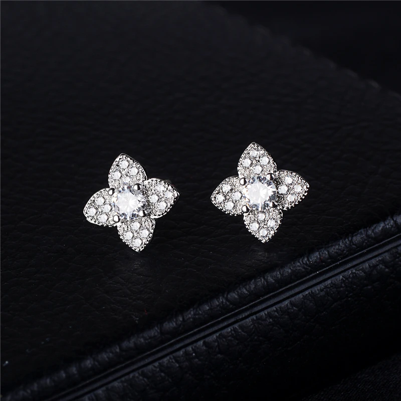 S925 Серебряная игла Геометрическая микро-инкрустация циркония серьги гвоздики для женщин высшего качества брендовые серьги в виде клевера девушка Корея ювелирные изделия Z152