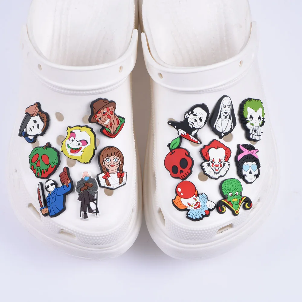 Hot Sale 1 Pcs Adult Croc Shoe Charms American Film Horror Movie Women Clog Shoes Accessories Smile PVC Decorations AKA SAROR