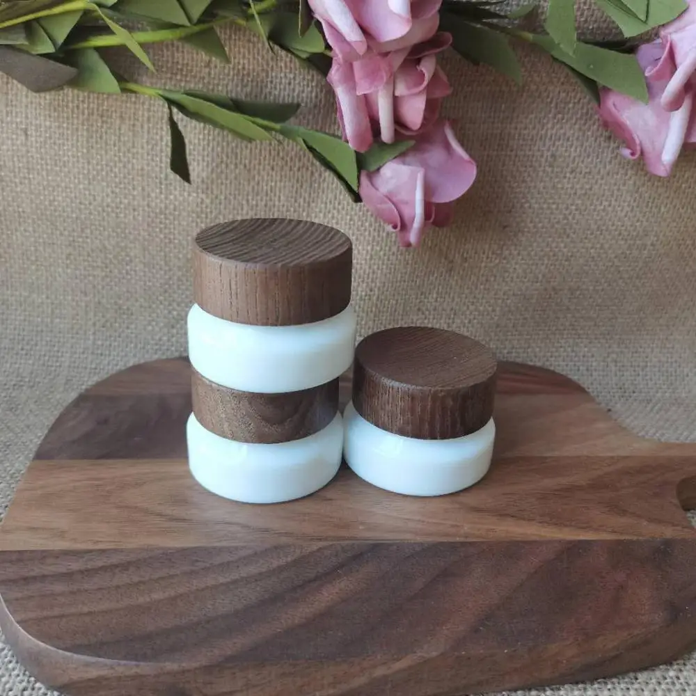 

Small Containers With Lids15g 50g White Porcelain Glass Jar with Dark Wood Bamboo Lid Luxury Cosmetic Packaging