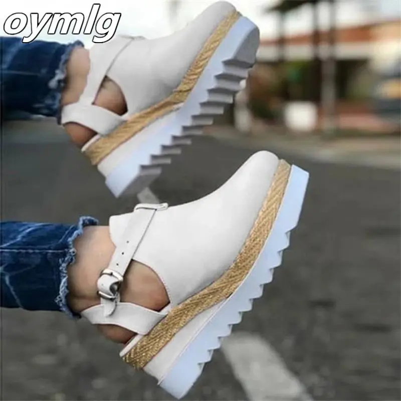 Новая модель женских сандалий размера плюс Обувь для женщин Босоножки на высоком