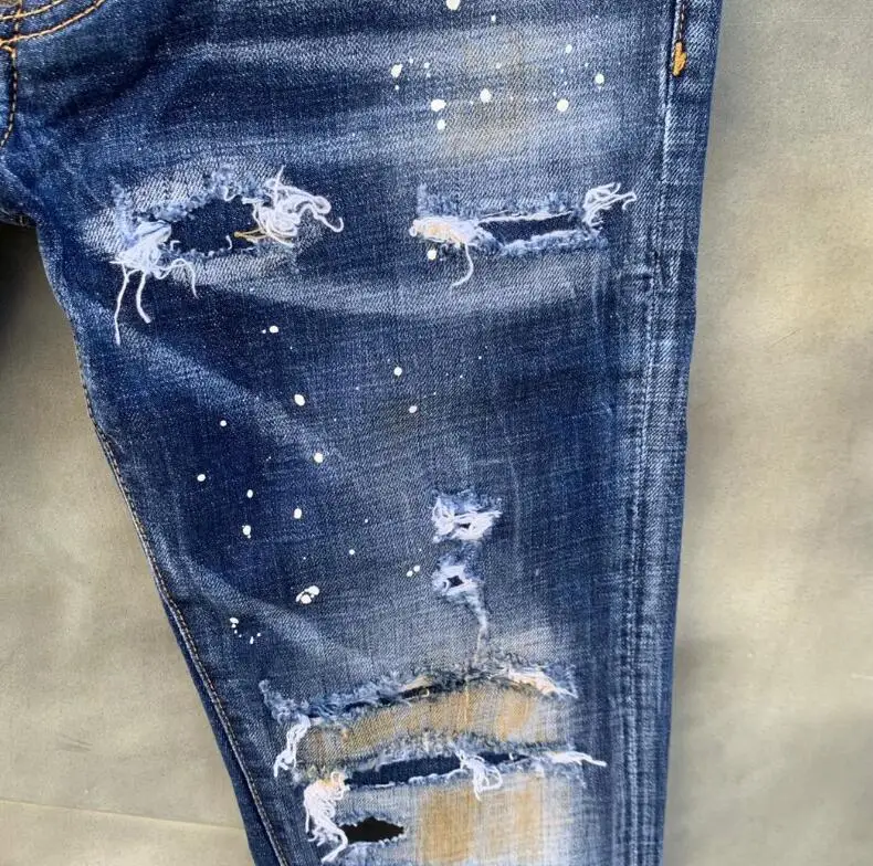 Men women denim classic,Authentic DSQUARED2,Retro,Italian brand ,Women/Men Jeans,locomotive,Jogging jeans,Dsq005-1