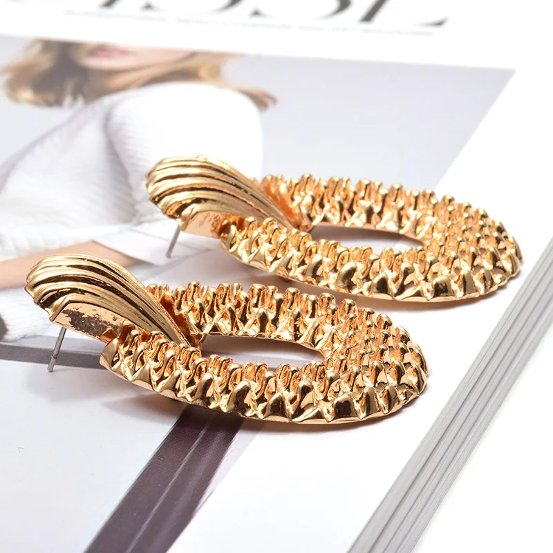 Оптовая продажа золотые металлические висячие серьги в форме ананаса Висячие