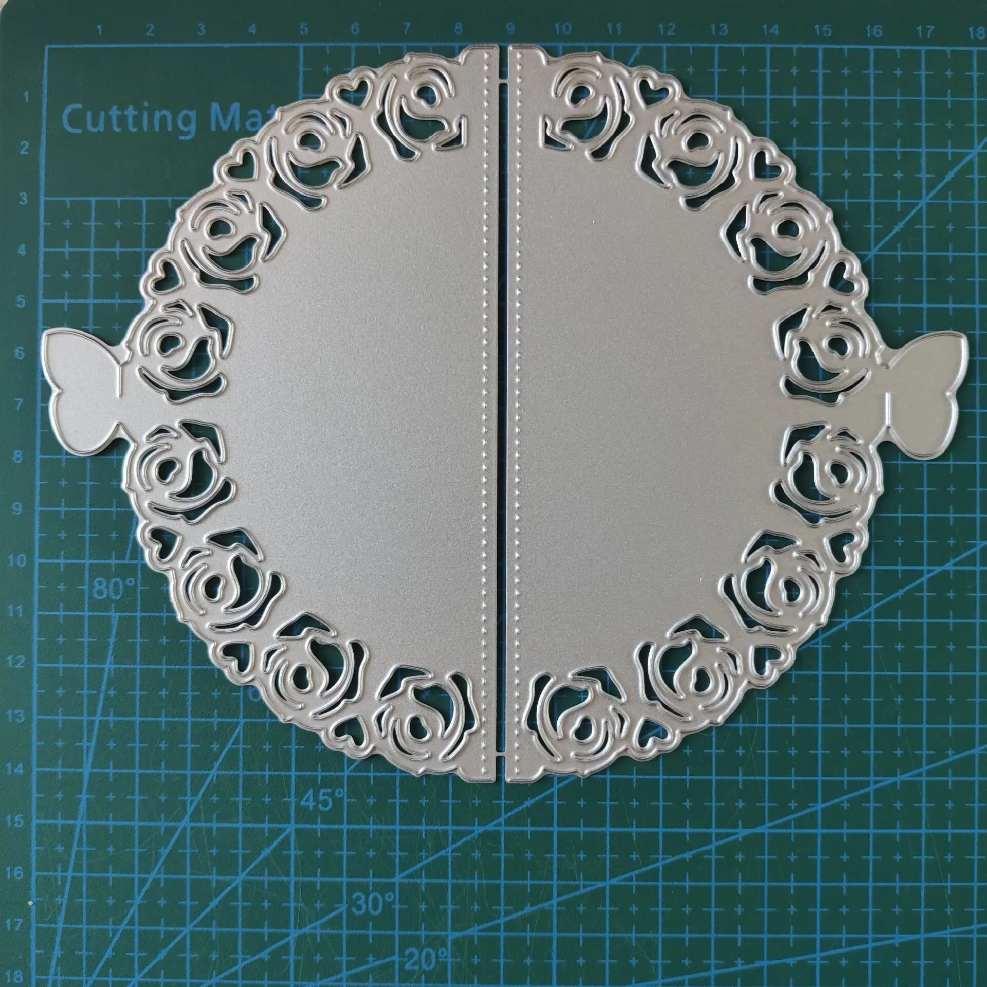 

Cutting Dies Semicircle Lace Hollow Butterfly Card Metal for DIY Scrapbooking Photo Album Embossing Paper Card 143*179mm