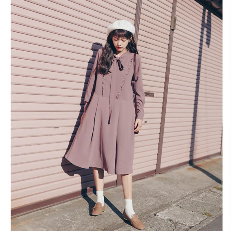 

Spring 2020 Fashion New V-neck Ruffled Small Fragrance Style Sweet Pleated Stitching Mid-length A-line Dress Plus Size Dress